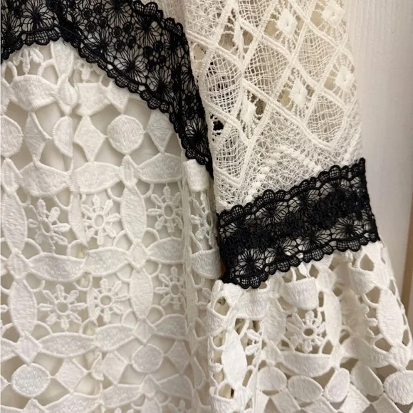Nanette Lepore Lace Dress with Black Details - Picture 4 of 7